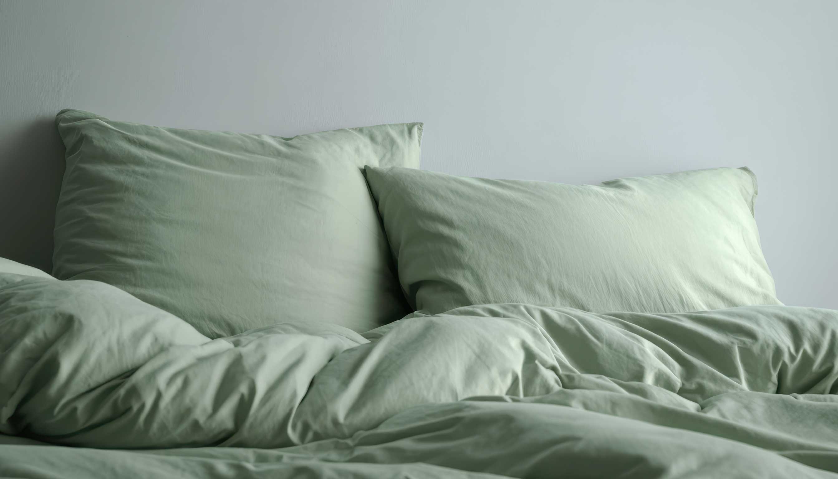Is Linen Bedding Cool? The Airy, Dry Difference That Helps Hot Sleepers