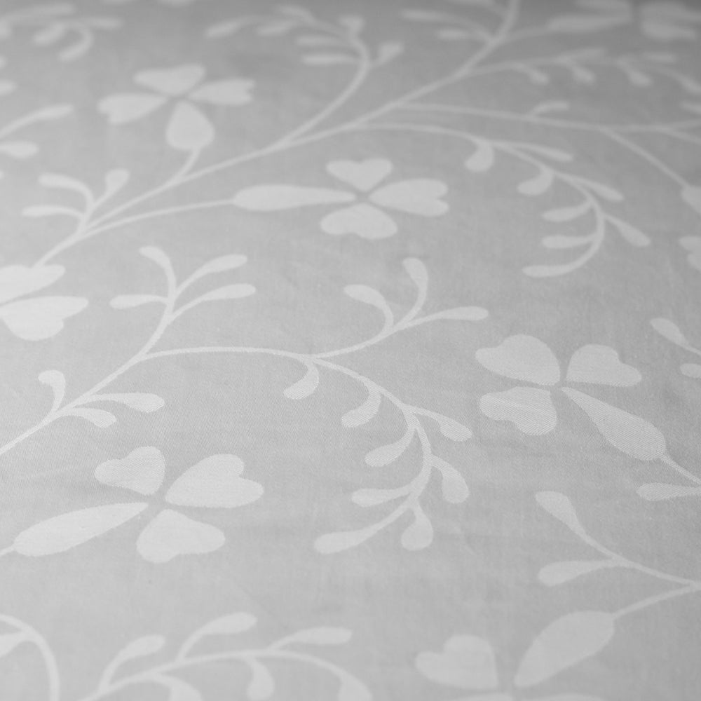 Buy Laura Ashley duvets and pillows. Choose from luxury feather and down, mulberry silk and wool. 