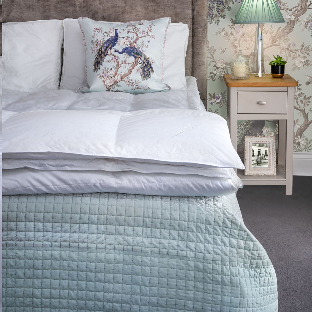 Laura Ashley Superior goose feather and down duvet