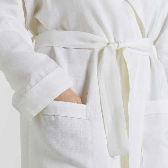 Pink Linen Bathrobe - Lazy Linen